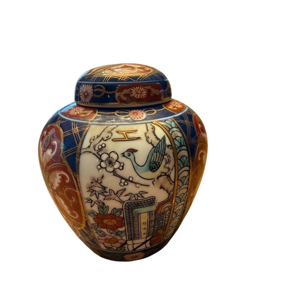 Gold Imari Japanese Porcelain Ginger Jar w/ Lid Cobalt Blue Red Floral